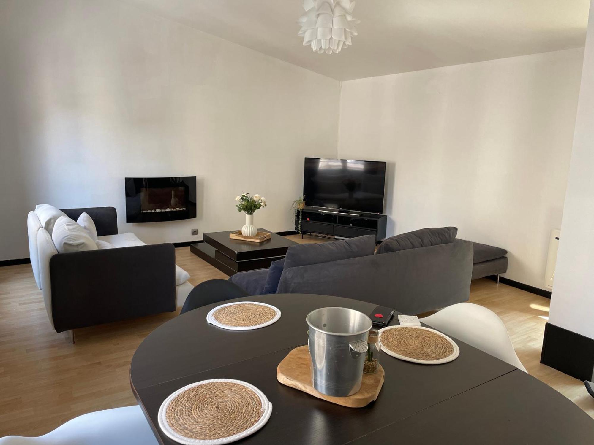 Apartament Le Nid De Sacha Épernay Zewnętrze zdjęcie